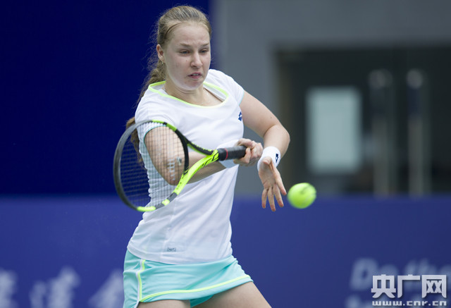 示了一系列 示了一系列