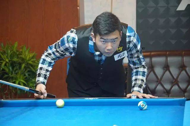 的表现对于 的表现对于