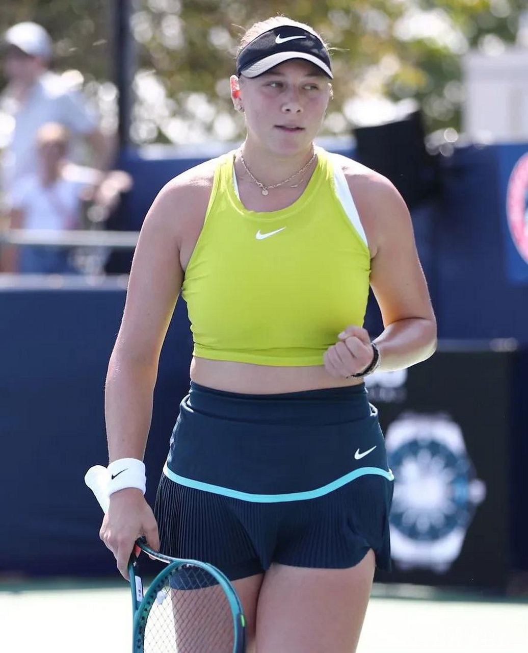 整体表现 整体表现